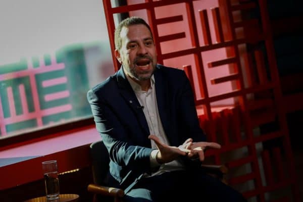 Boulos critica Alcolumbre por travar PEC 6×1 no Senado