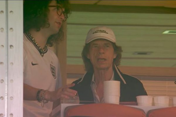 Web antecipa derrota da Inglaterra após presença de Mick Jagger