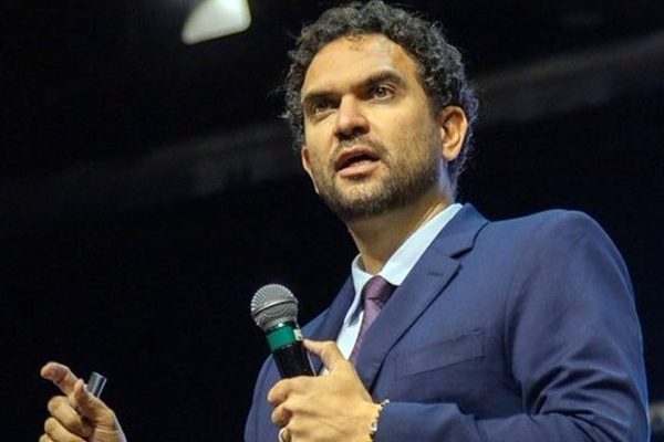 Quaest decide não realizar pesquisas para candidatos em 2026, focando em empresas privadas