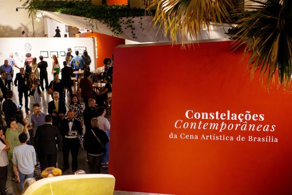 Exposição Constelações Contemporâneas no Teatro Nacional vai até 17 de julho