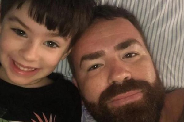 Pai de Henry critica decisão judicial: “Mataram meu filho novamente”