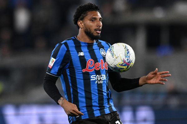 Manchester United refuta término de negociações por Éderson, da Atalanta