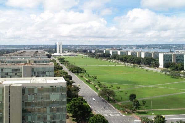 Utopias em Construção: Exposição Revela Visão de Lúcio Costa para Brasília