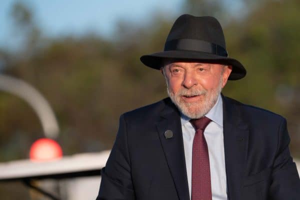 PSB e PDT mostram resistência ao plano do PT para as eleições em Minas Gerais