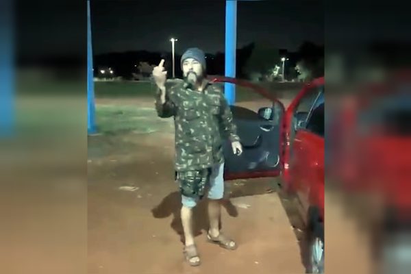 Sargento da PMDF interrompe jogo de futebol com tiros no Paranoá