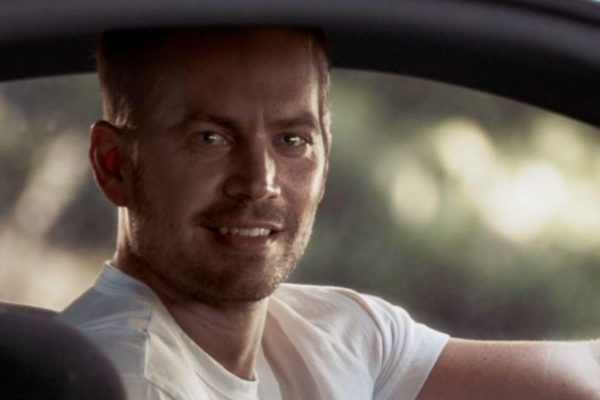 Sessão da Tarde exibe Velozes e Furiosos 4 com Paul Walker: relembre sua morte trágica