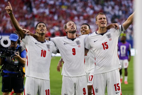 Inglaterra busca segundo melhor desempenho em Copas ao enfrentar França