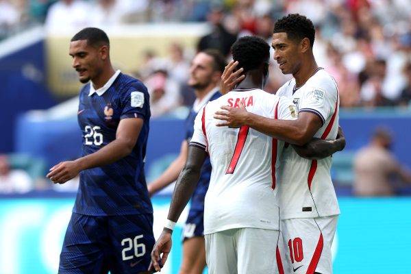 Inglaterra vence França por 6 x 4 e conquista 3º lugar na Copa do Mundo de 2026