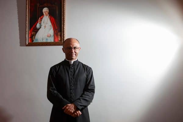 Excomunhão de padre no Brasil é rara; conheça casos de aplicação pela Igreja