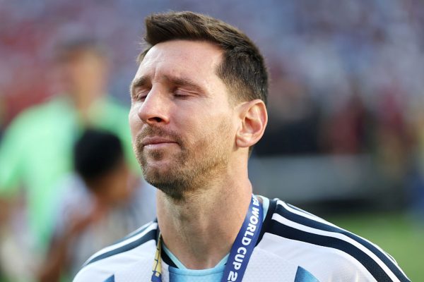 AFA presta tributo a Messi após vice-campeonato na Copa do Mundo 2026