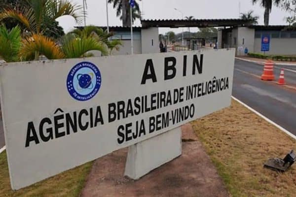 Moraes encerra investigação da “Abin Paralela” contra Fernando Corrêa