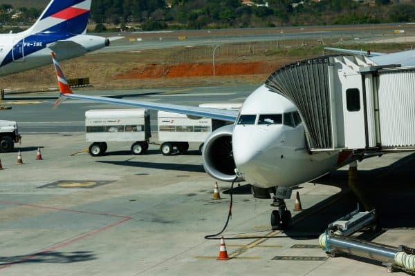 Querosene de aviação aumenta 57,6% em um ano e impacta preços das passagens