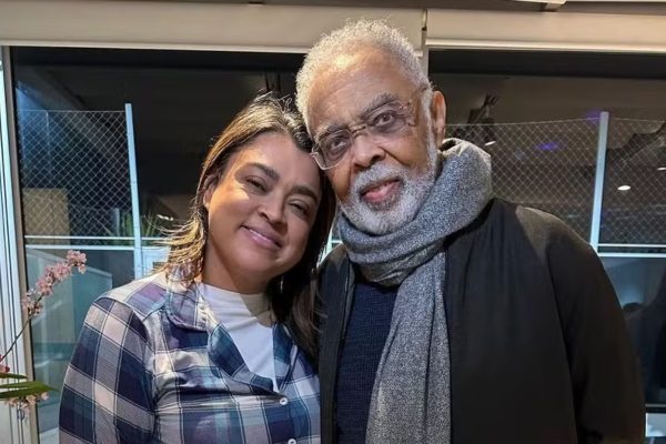 Gilberto Gil emociona ao lembrar da relação de Preta com o mundo em documentário