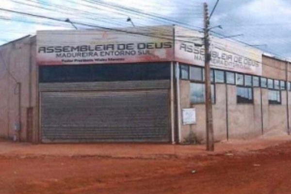 MPGO aponta risco à segurança em igreja interditada na Cidade Ocidental