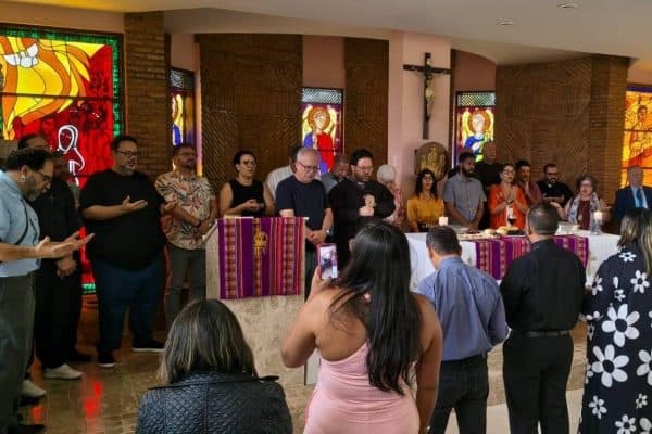 Igreja Presbiteriana Unida permite inclusão de LGBTQIAPN+ como membros e pastores