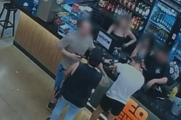 Major da PMDF é acusado de ameaçar funcionárias de bar em Vicente Pires