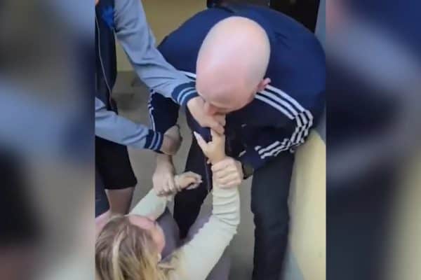 TRE-MG rejeita pedido de pastora após agressão a entregador em MG