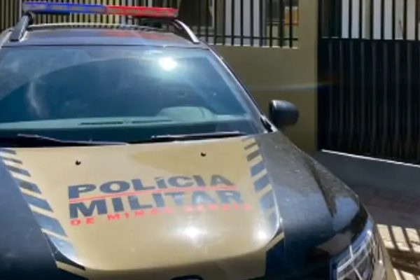 Homem de 65 anos é morto a golpes de machado em MG; pai e filho são suspeitos