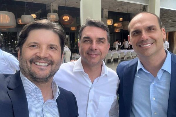 Aliados de André do Prado consideram Eduardo fora da suplência ao Senado