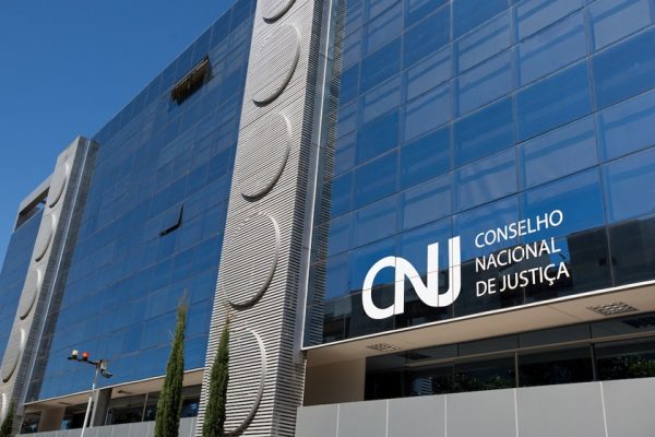 CNJ revoga norma pró-cartórios e anula julgamento no STF