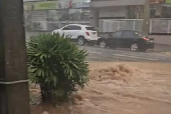 Mais de mil pessoas desabrigadas no RS após fortes chuvas