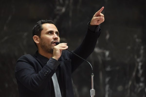 Cleitinho Azevedo lidera pesquisa para governo de MG em 2026