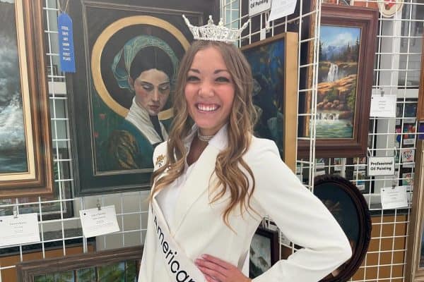 Miss Brynn Carnesecca, de 21 anos, falece um mês antes de concurso
