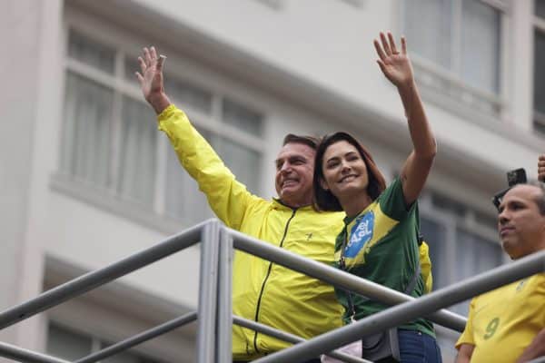 Valdemar afirma que Bolsonaro decidirá sobre candidatura de Michelle ao Senado
