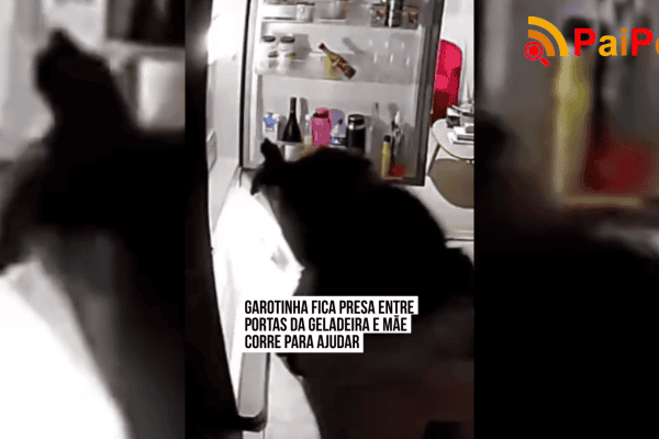 Garotinha fica presa entre portas da geladeira e mãe corre para ajudar