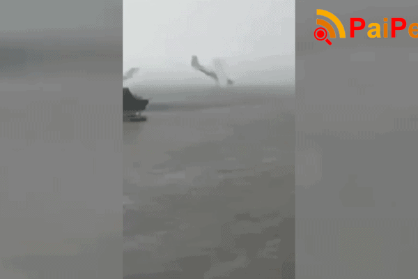 Avião é arrastado pelo vento e capota durante forte tempestade na Itália