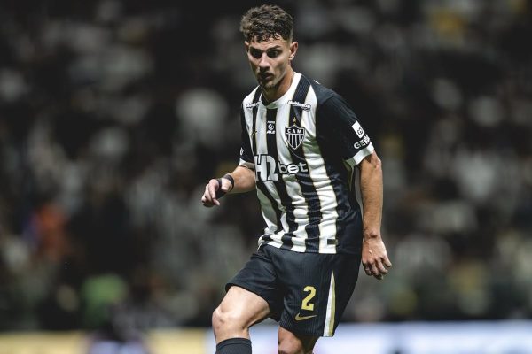Atlético-MG critica arbitragem após empate com Juventude e adverte Reinier