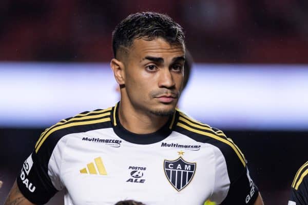 Reinier se desculpa após ofensa a torcedor na Arena MRV
