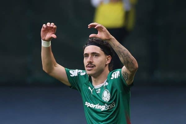 Estrangeiros brilham e Palmeiras vence Fortaleza na Copa do Brasil