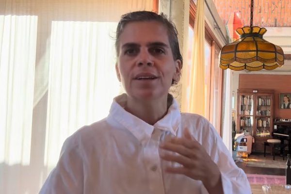 Mariana Maffeis, filha de Ana Maria Braga, fala sobre “guerra espiritual” em meio a polêmicas