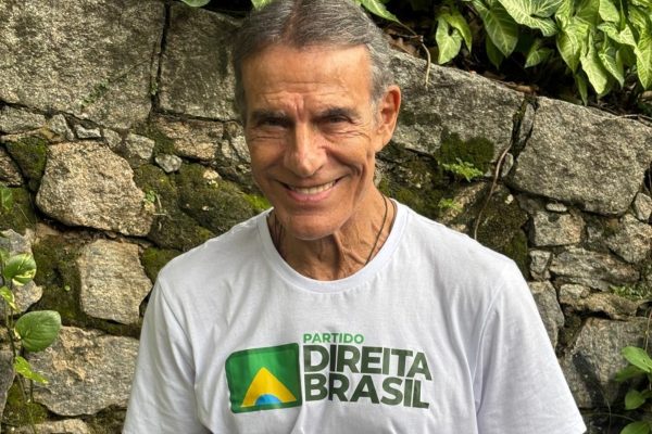 Ex-ator da Globo Mário Gomes tenta vaga como deputado federal no RJ