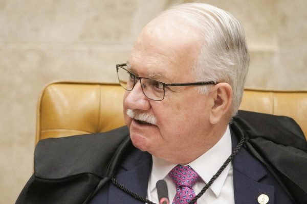 Edson Fachin apresenta proposta de Código de Ética para magistrados ao CNJ