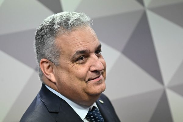 PGR arquiva investigação contra vice de Flávio Bolsonaro por emendas
