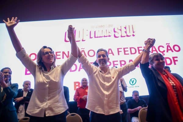 Leandro Grass é confirmado como candidato ao Governo do DF pelo PT