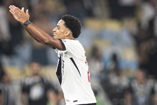 Brenner encerra jejum de gols na Copa do Brasil pelo Vasco