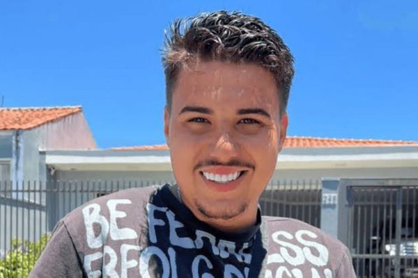 Globo se opõe à rescisão contratual solicitada pelo ex-BBB Pedro na Justiça