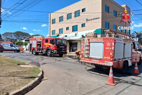 Incêndio em clínica de fisioterapia no DF mobiliza bombeiros; sem feridos