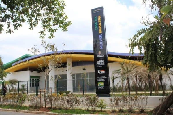 Médico anestesiologista é preso em SP por suspeita de estupro após consumo de LSD e álcool