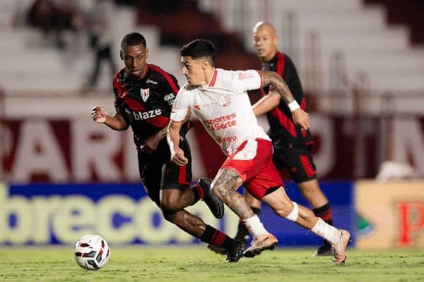 Náutico enfrenta Atlético-GO na Série B em jogo decisivo neste domingo