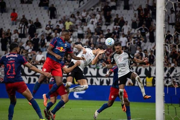 Bragantino enfrenta Corinthians no Brasileirão: confira as odds e previsões