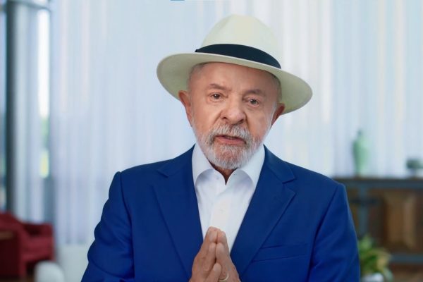 Lula Participará de Maratona de Gravações com 50 Candidatos