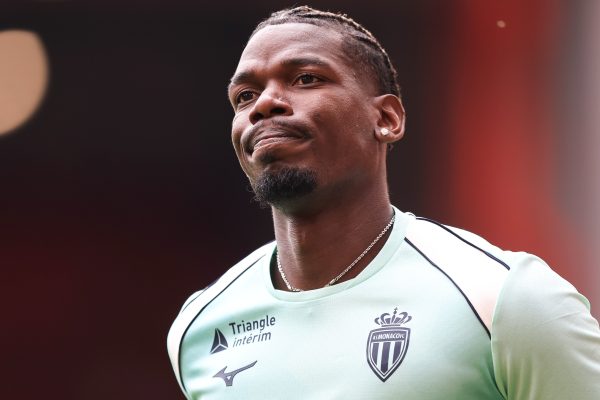 Monaco, equipe de Filipe Luís, planeja rescisão de contrato com Paul Pogba