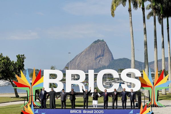 BRICS considera integrar pagamentos e moedas digitais, afirma BC da Índia