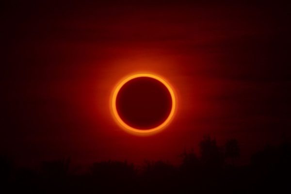 Eclipse solar total será visto por 15 milhões de pessoas nesta quarta-feira
