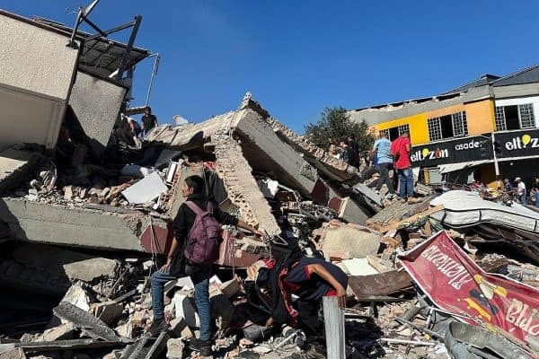 Terremoto na Colômbia: Mortos ultrapassam 250 e UE oferece € 2 milhões em ajuda