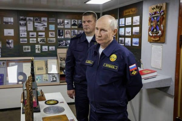 Putin ameaça União Europeia com retaliação e apreensão de navios comerciais